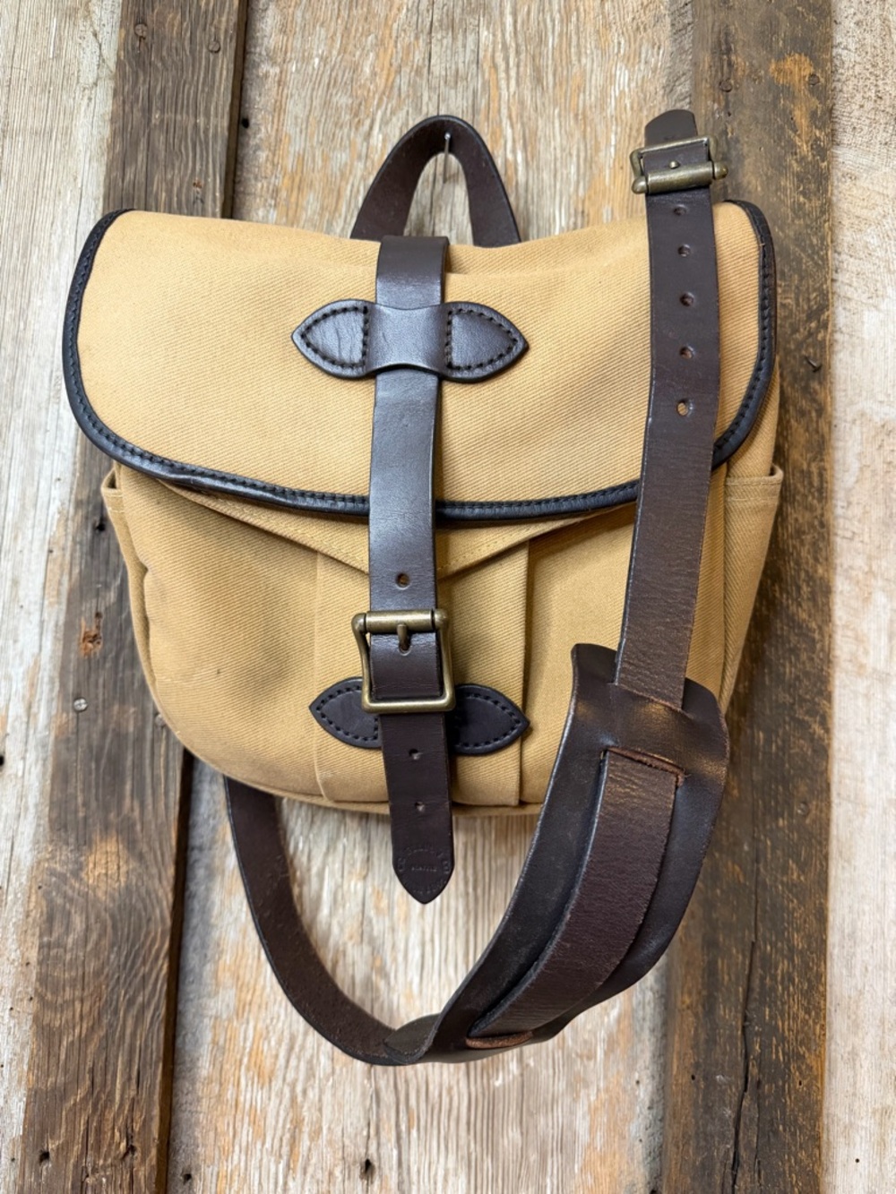 Filson Small Rugged Twill Field Bag Khaki/Leather Made in USA